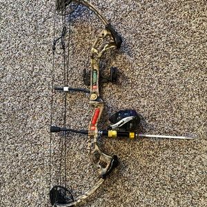 Vision compound bow with complete fishing kit